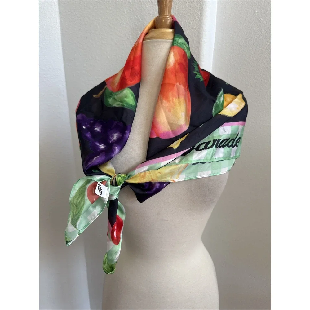 Parade square scarf